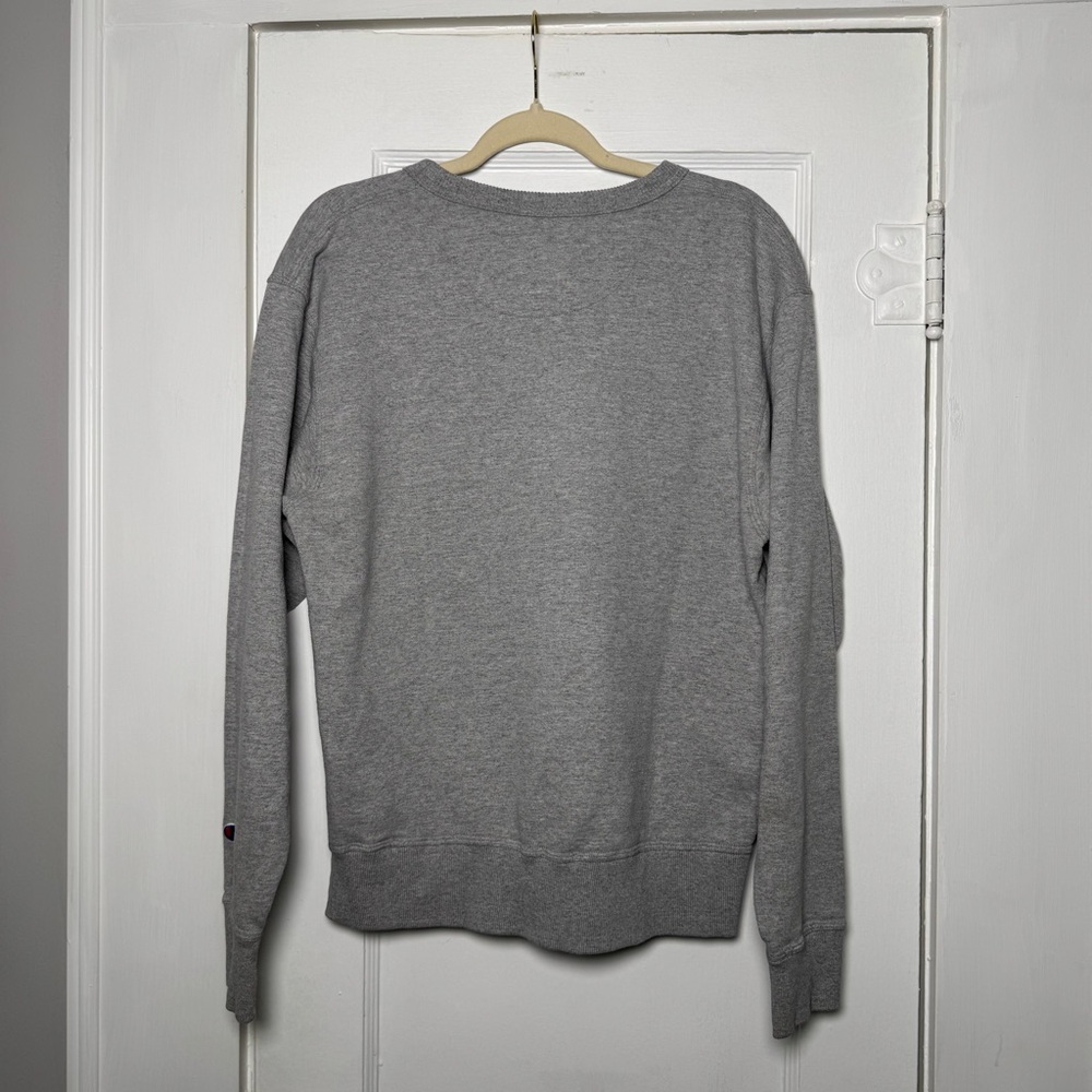 Champion Vintage Classic Gray Crewneck Sweatshirt Athleticwear Medium - Picture 6 of 11